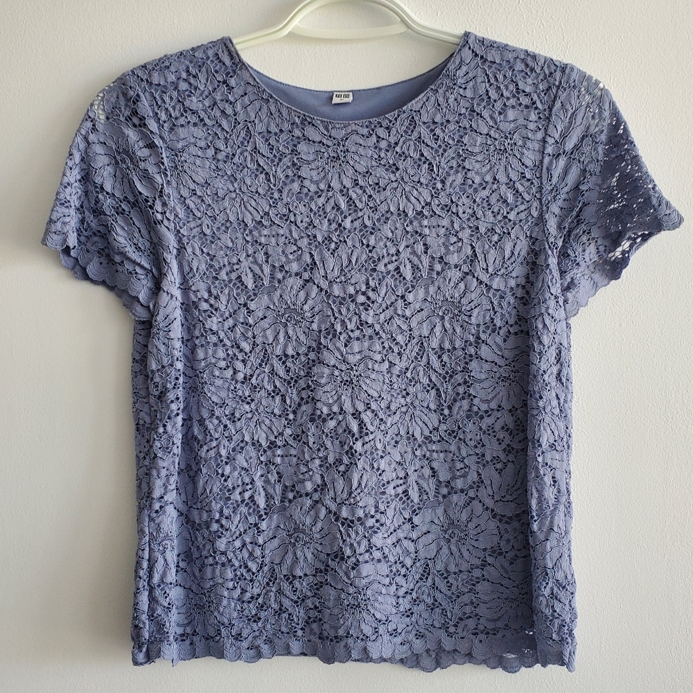 Uniqlo Lacy Short Sleeve Cropped top - XS